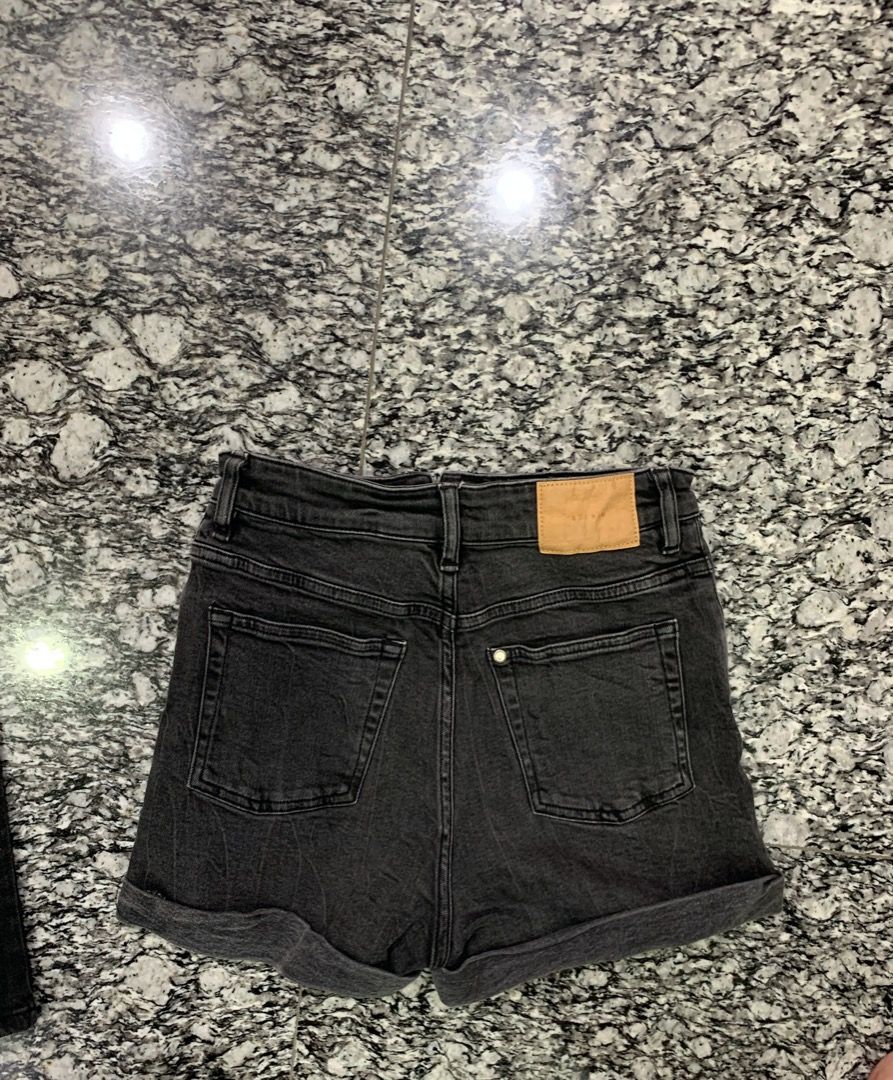 H&m black denim shorts store