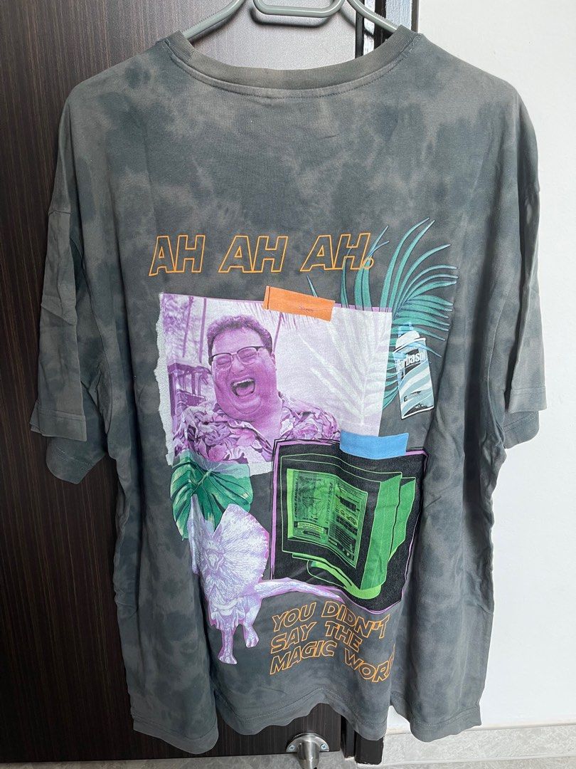 H M Jurassic Park Shirt Men s Fashion Tops Sets Tshirts Polo Shirts on Carousell