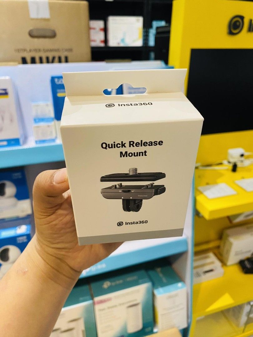 Insta360 GO 3 Quick Release Mount (Category: Camera Bags & Carriers) located in Makati City. Submitted by techubstoreandaccessories (Listing ID 1282616679, Image 2). Description: Insta360 GO 3 Quick Release Mount Ready for Pick-Up / Same Day Delivery Via Lalamove‼️ DETAILS: ✅ Actual Picture Posted. ✅BRAND NEW, SEALED, & ORIGINAL. ✅7 Days Replacement for Factory Defects and 1year Limited Warranty. (Terms and conditions apply). ✅With Sales Invoice 