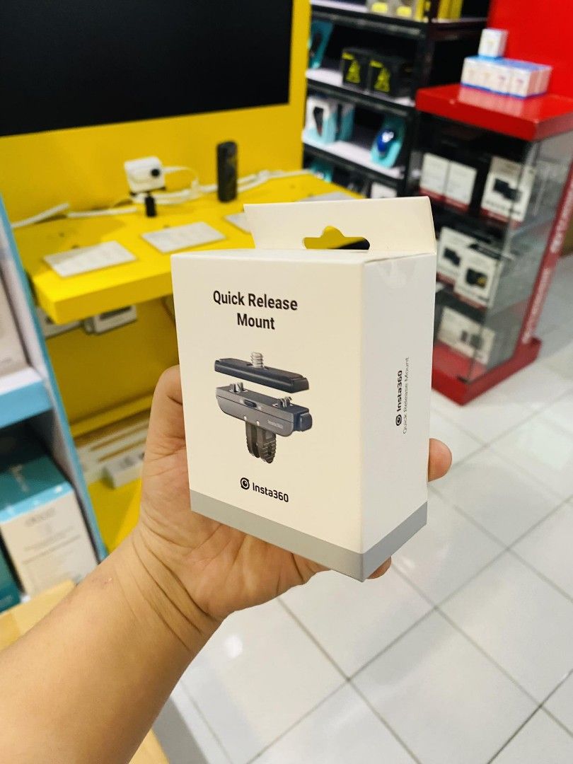Insta360 GO 3 Quick Release Mount (Category: Camera Bags & Carriers) located in Makati City. Submitted by techubstoreandaccessories (Listing ID 1282616679, Image 3). Description: Insta360 GO 3 Quick Release Mount Ready for Pick-Up / Same Day Delivery Via Lalamove‼️ DETAILS: ✅ Actual Picture Posted. ✅BRAND NEW, SEALED, & ORIGINAL. ✅7 Days Replacement for Factory Defects and 1year Limited Warranty. (Terms and conditions apply). ✅With Sales Invoice 