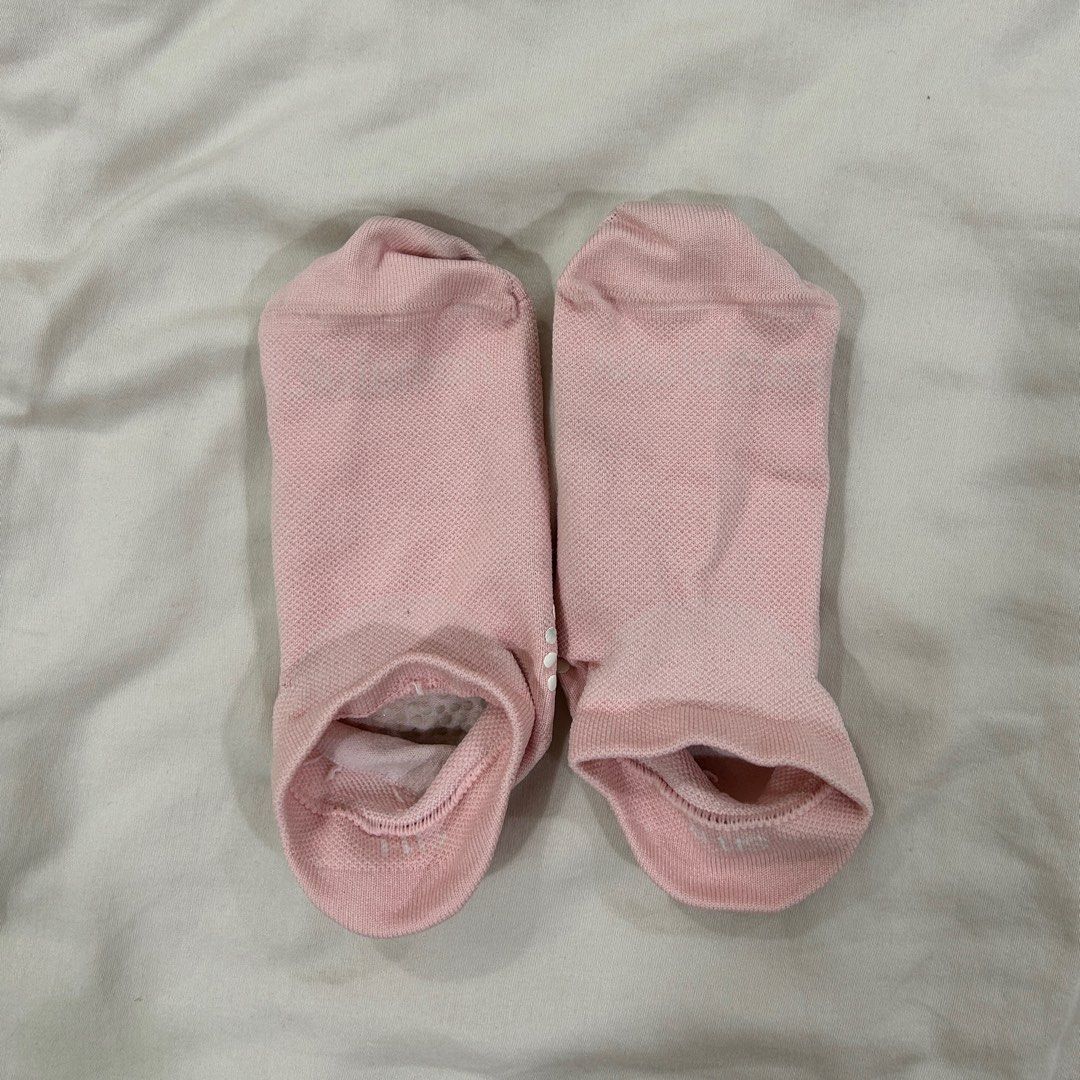 Lululemon • Find Your Balance Studio Tab Socks (Pink), Women's Fashion,  Activewear on Carousell