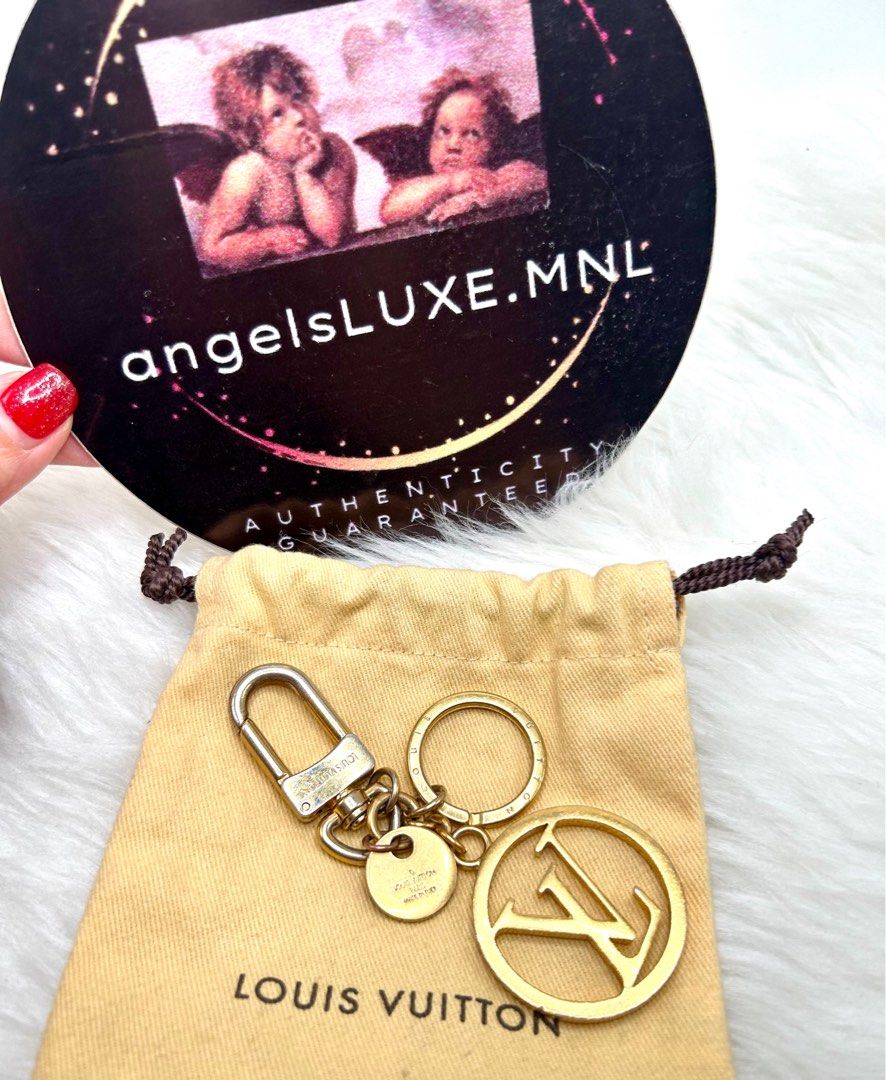 LV Keyholder Bag Charm (Category: Luxury Accessories) located in Pasig City. Submitted by angelsluxe.mnl (Listing ID 1282689035, Image 1). Description: MONEY BACK GUARANTEED AUTH ENTIC LESS 500 pfor CASH PAYMENT (lower offers will be declined).