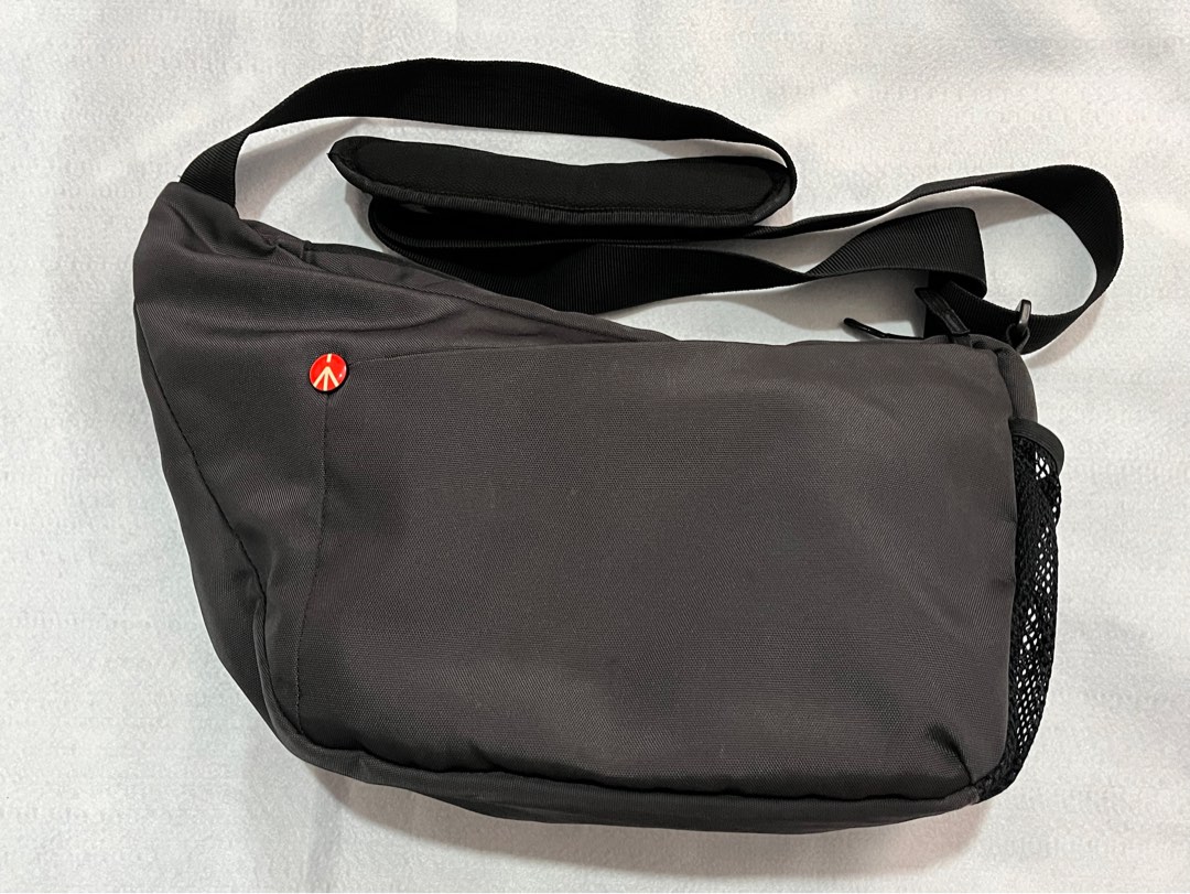 Manfrotto nx camera deals sling bag
