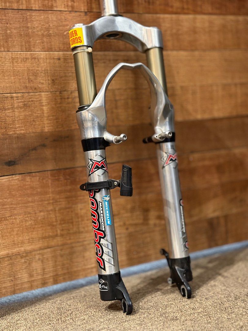 Marzocchi bomber best sale 26 inch