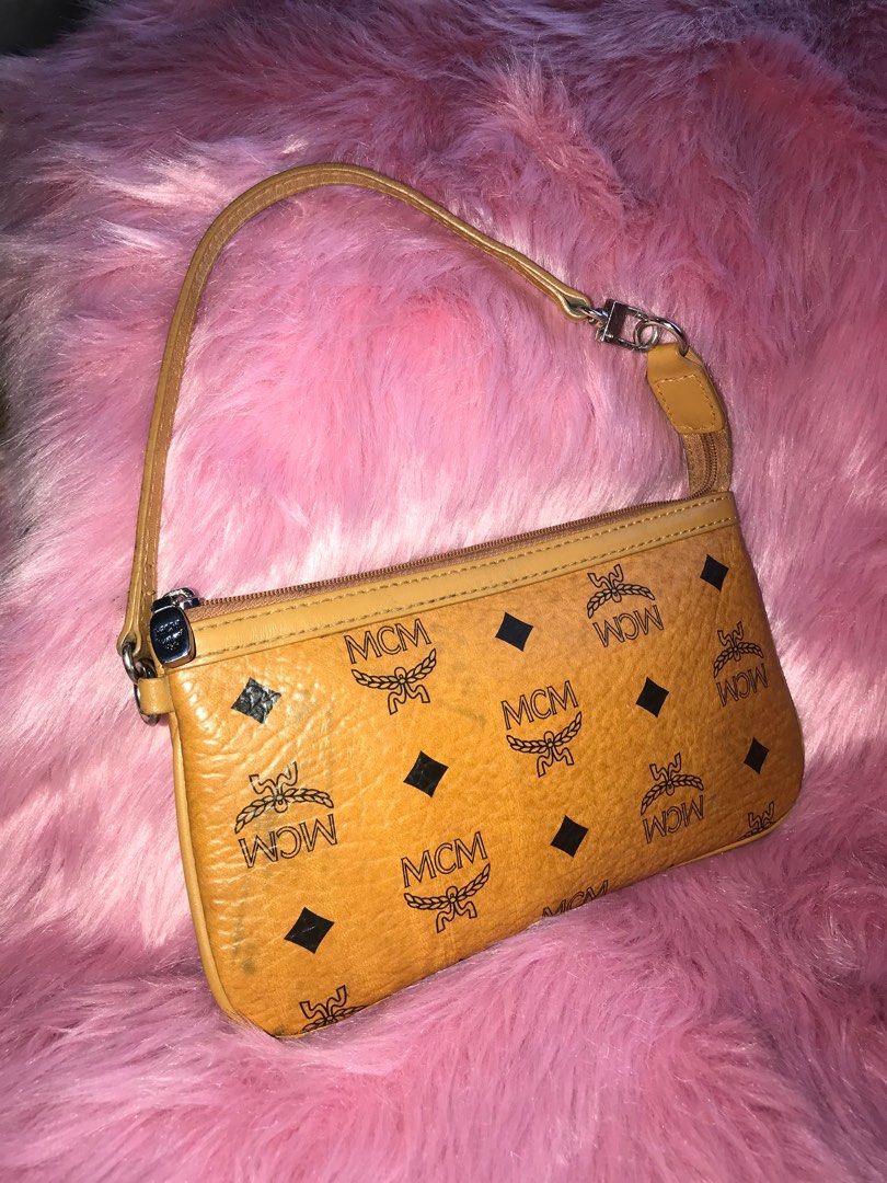 Mcm wristlet sale online