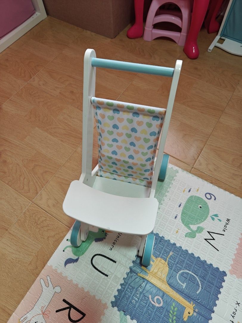 Melissa and hot sale doug stroller