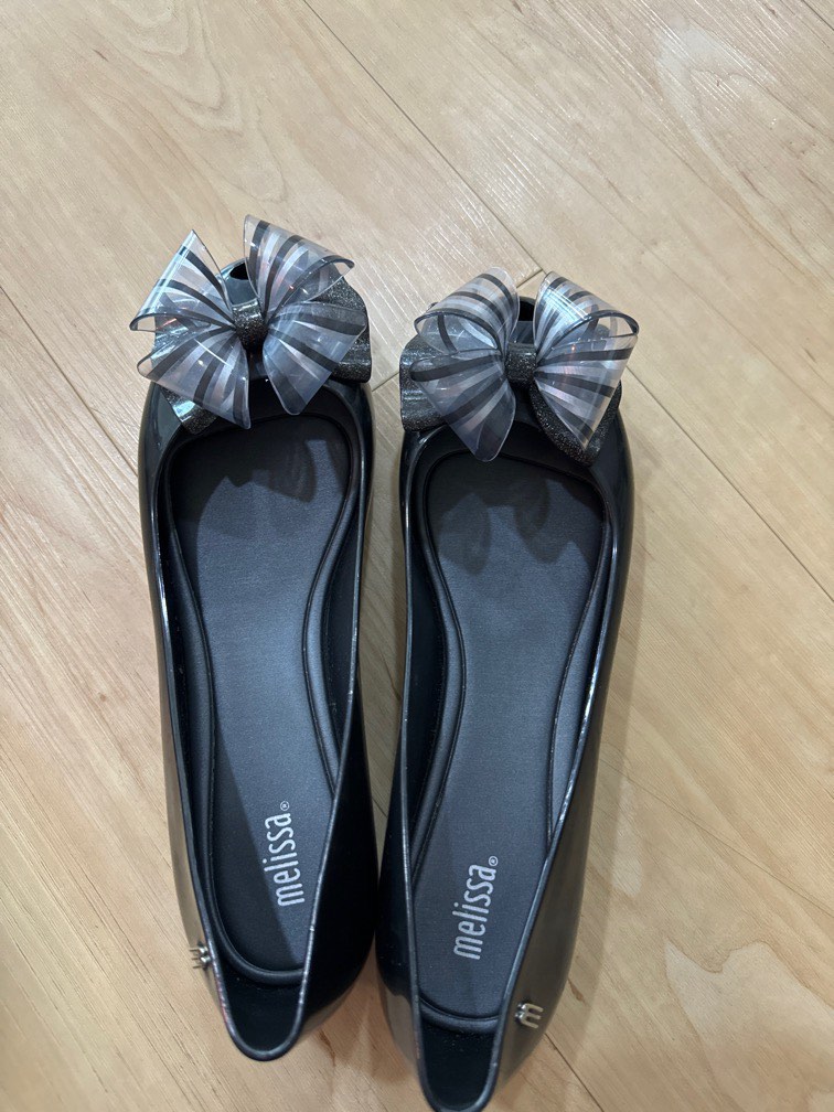 Melissa shoes sales black flats