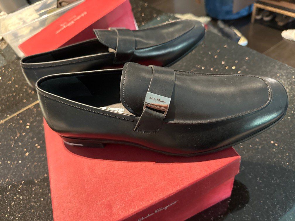 Mens black ferragamo best sale shoes