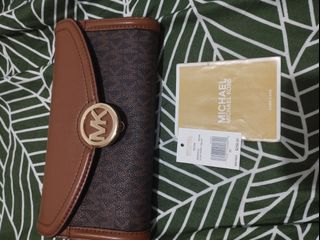Michael kors fulton wallet olive deals