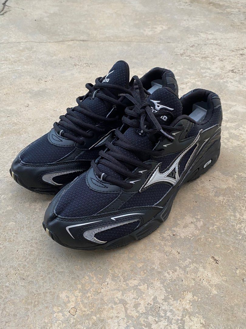 Mizuno Vs 1