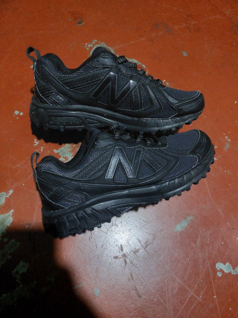NB New Balance 410 V5 Trail Hiking Running Shoes Black 23 cm