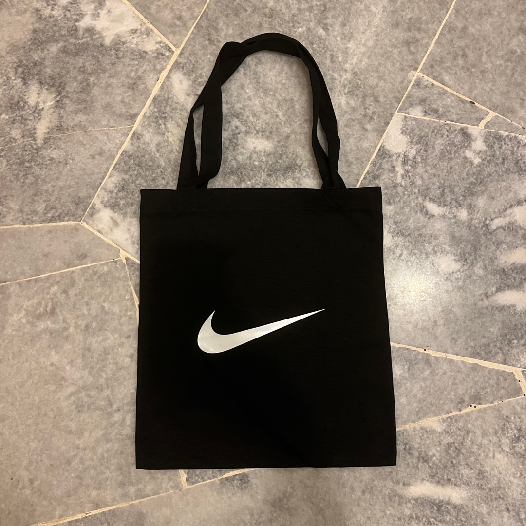 Nike mens tote 2025 bag