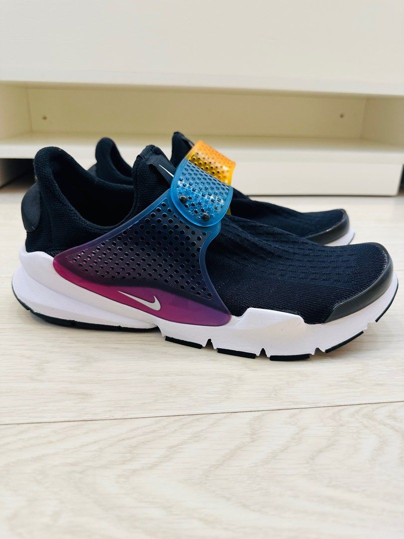 Nike sock hot sale dart rainbow
