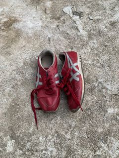 Onitsuka tiger shoes size 12 on sale
