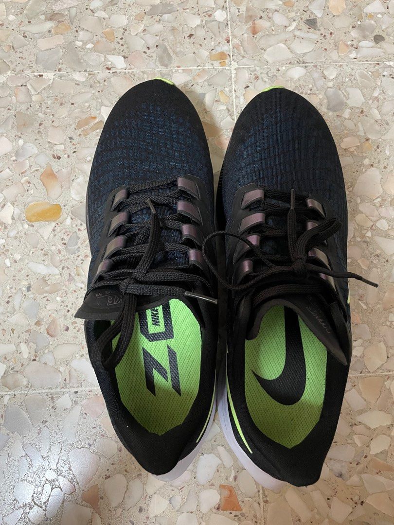 All black nike on sale mens running shoes