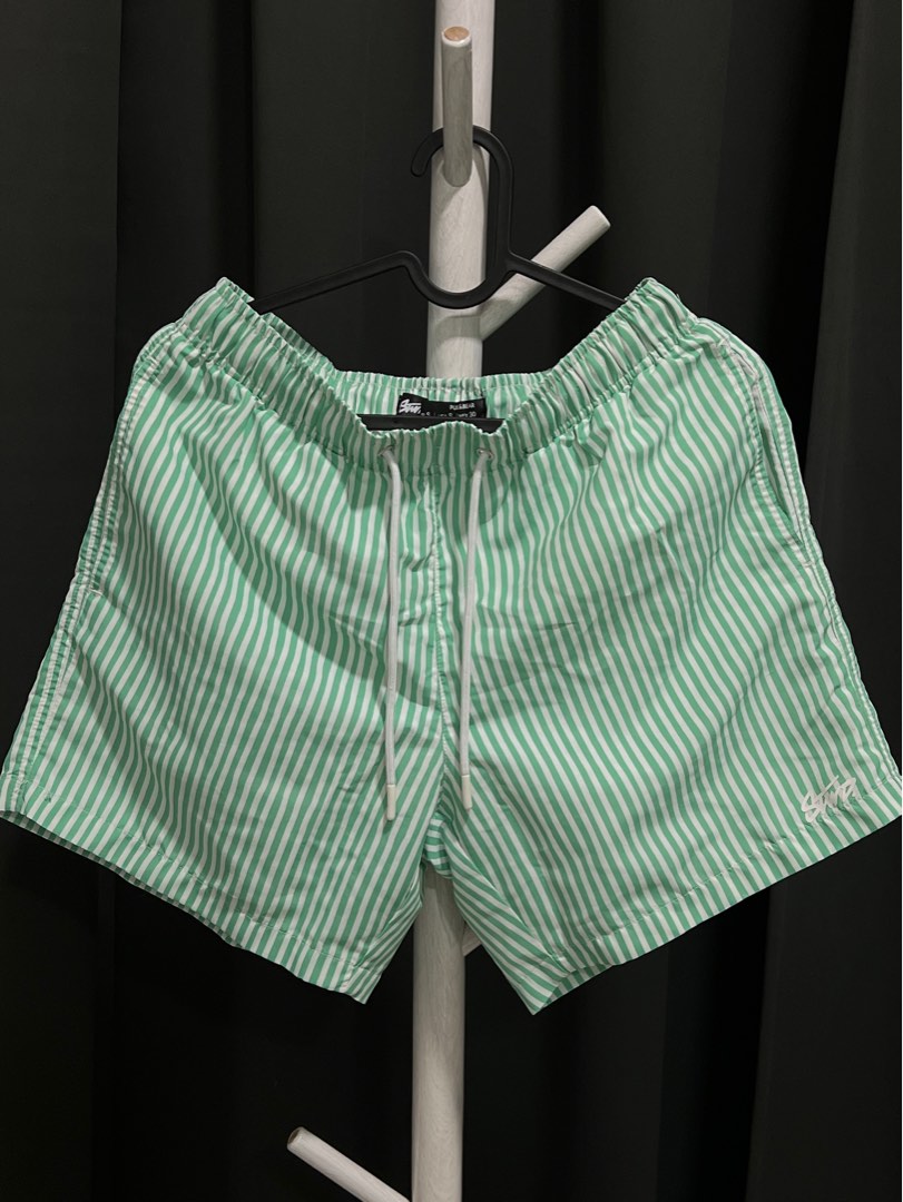 Pull and bear swim shorts store