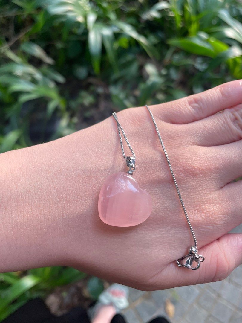 Quartz sales necklace pendant