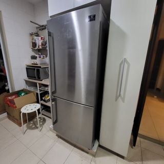 (Category: ) located in . Submitted by teunice (Listing ID 1282762558, Image 1). Description: .
