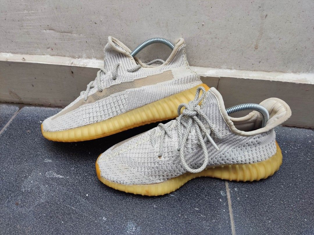 Sepatu casual adidas yzy best sale