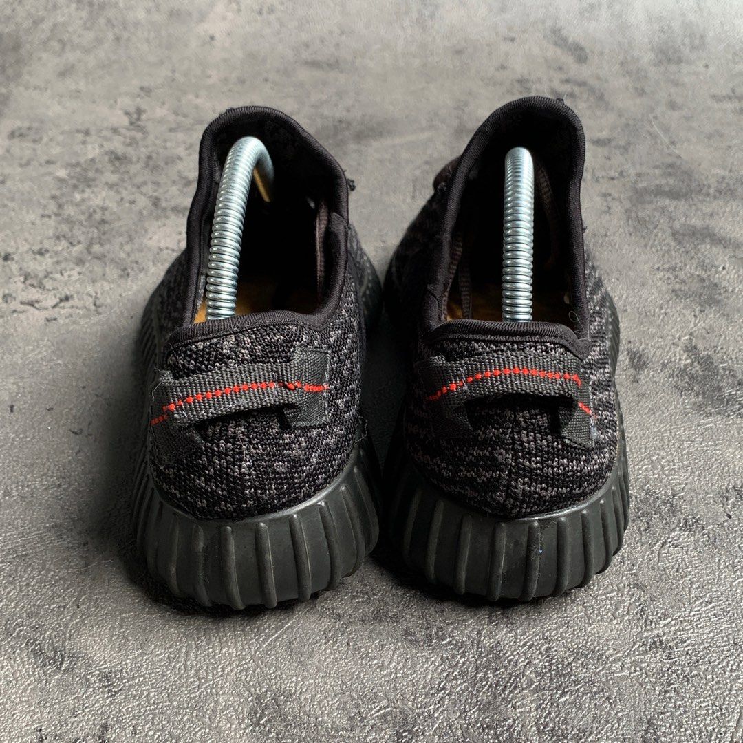 Sepatu Adidas Yeezy Boost 350 v1 Pirate Black Size 41 Sport