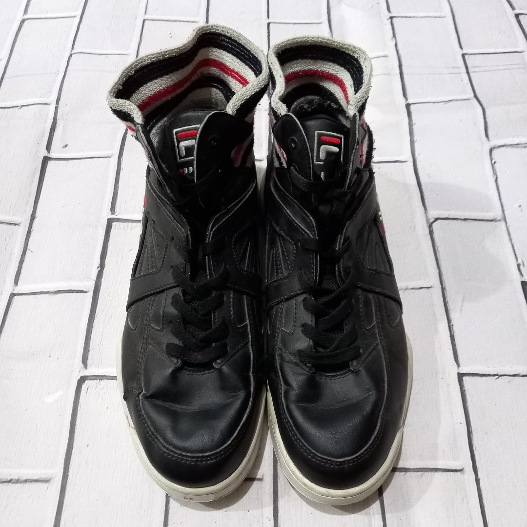 Sepatu Fila Cage Gore Mid size 42 Fesyen Pria Sepatu Sneakers