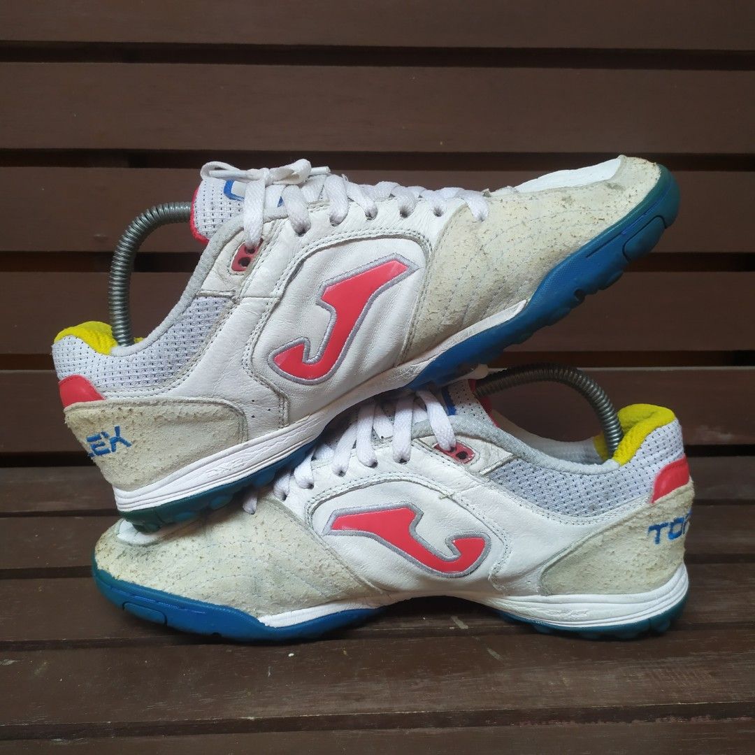 Sepatu futsal hot sale mizuno terbaru 2016