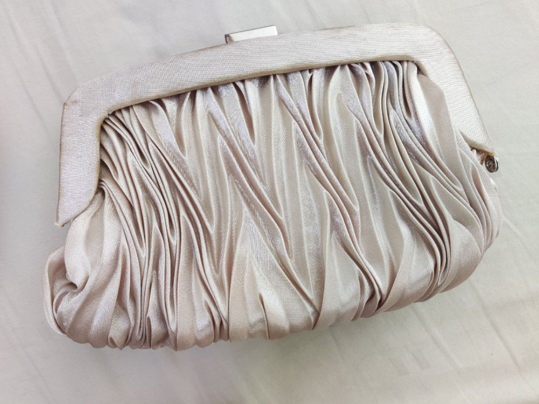 Bride Clutch Bag White (Silver Text) - Bride Purse – PrettyRobes.com