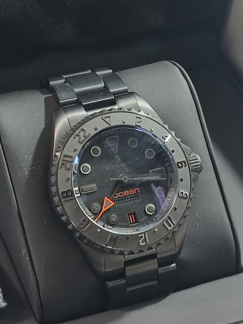 Steinhart Ocean 39 Titanium GMT Phantom orange Automatic Diver