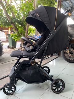 Secondhand prams sale