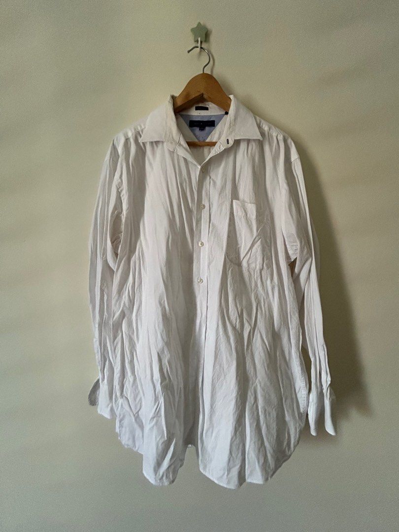 Tommy Hilfiger Oversize White Blouse (Category: Blouses) located in Puchong. Submitted by grumpyhoarder (Listing ID 1282675667, Image 1). Description: Reason to sell: Wardrobe clearance Size: XL Tag: Misslilyshop, Zalia, Zalora, Thea KL, Umma, Lubna, Shals, Petra, Baju Kurung, Blouse, Top, Kebaya, Two-piece, Uniqlo, Zara, Raya, Whimsigirl, Bellapizo, Maslea.