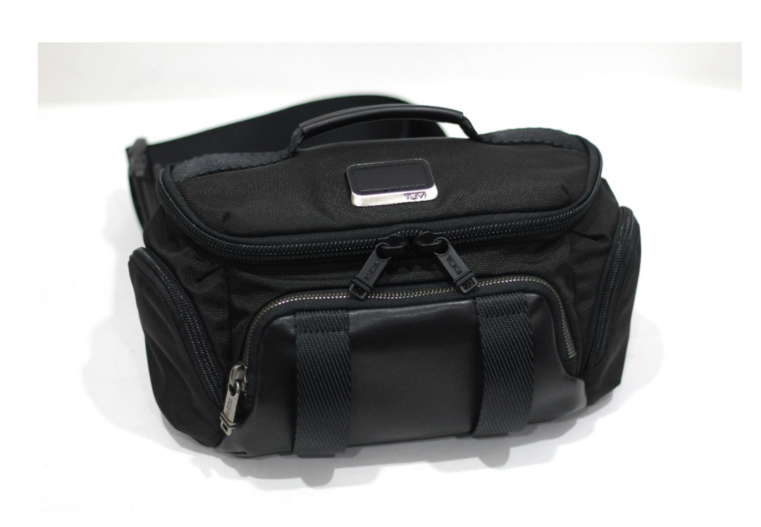 Tumi alpha bravo cheap newport utility pouch