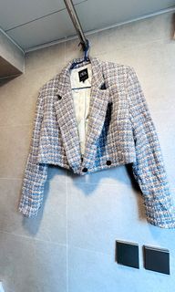 （分類：）位於 。 由 alexjivan 提交（商品編號 1282669431，圖片 1）。簡介： 。