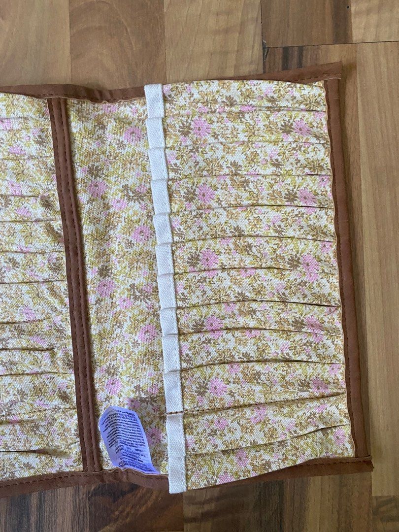 Typo Artist’s Marker Case, Hobbies & Toys, Stationery & Craft