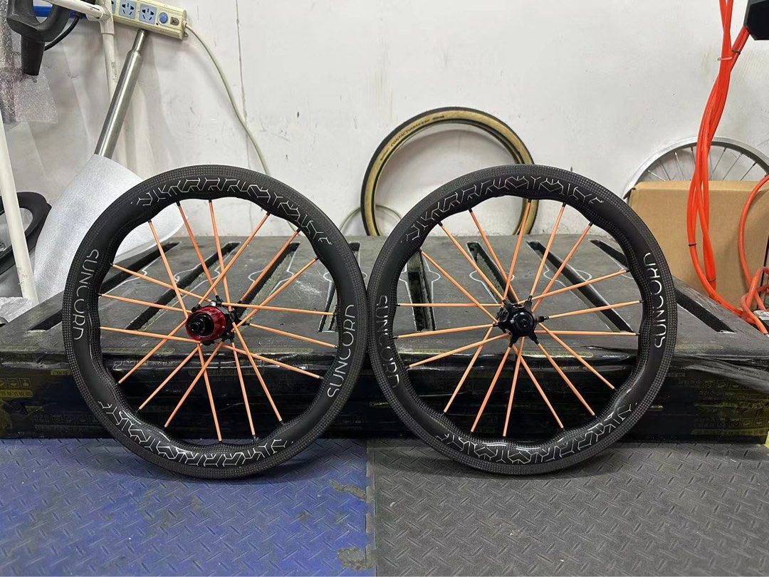 Ultra-smooth)Suncord Carbon Spoke Brompton wheelset (3~7s