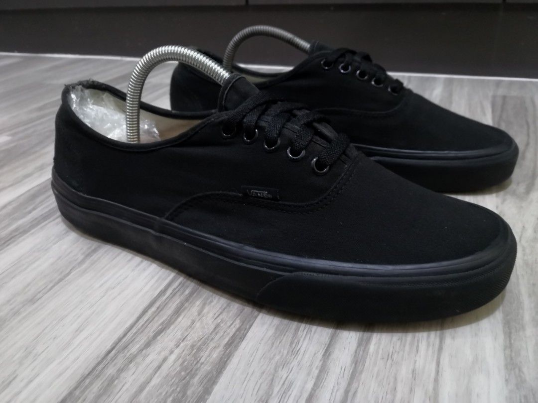 VANS ERA TRIPLE BLACK 11UK 30CM