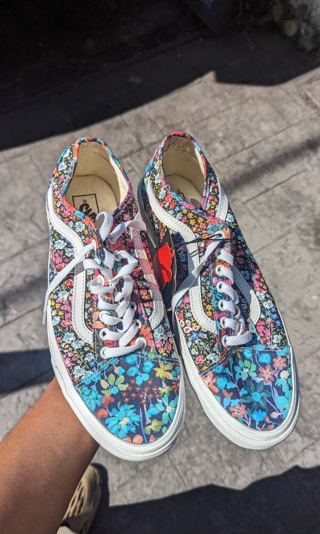 Jual vans store floral
