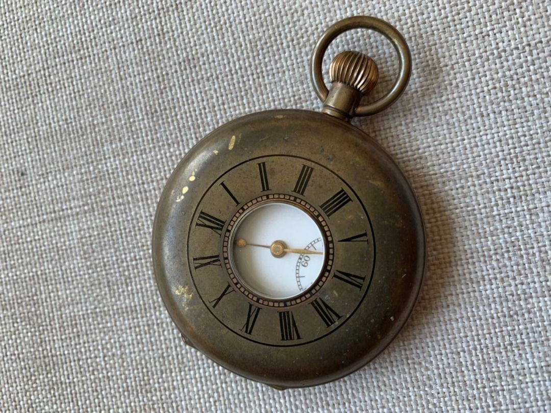 Medana hotsell pocket watch