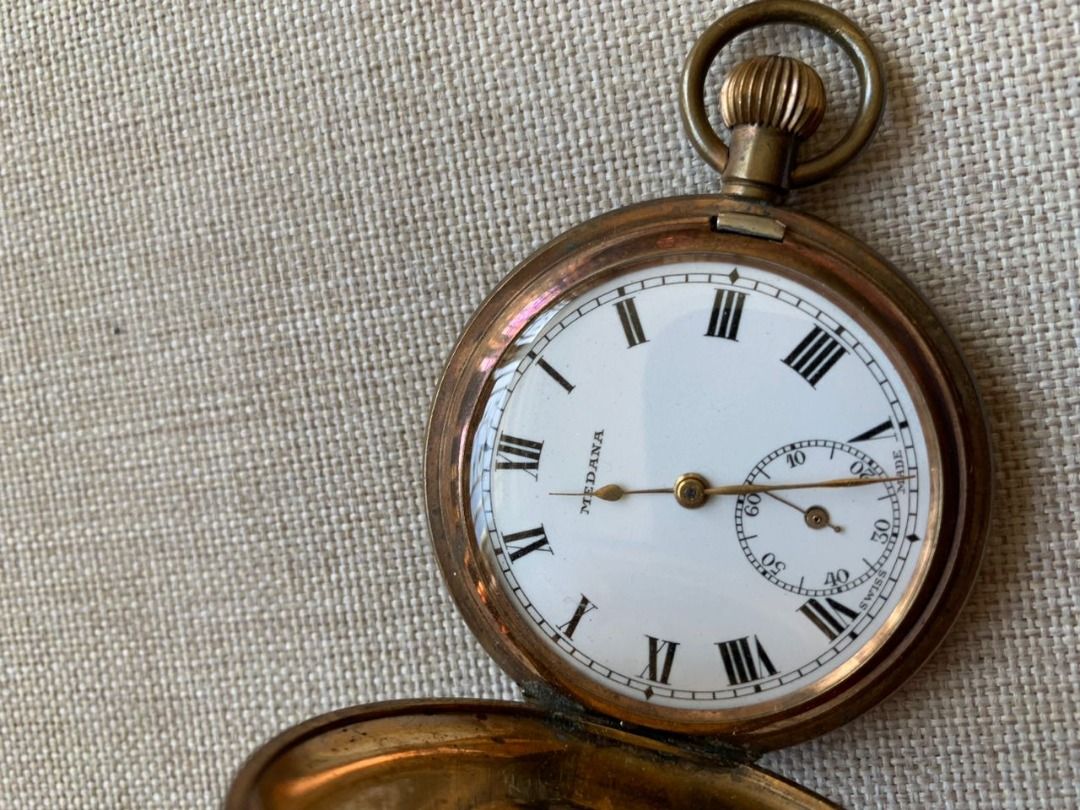 Medana pocket shop watch
