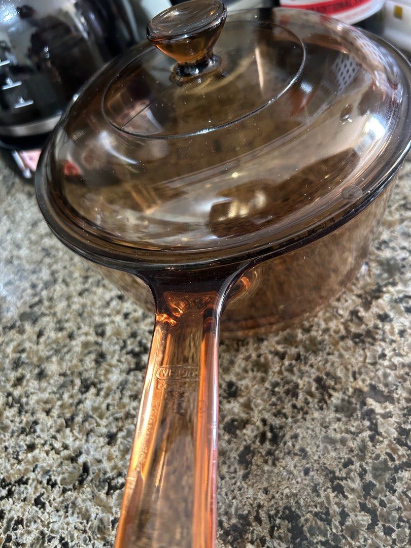 Vision Corning pot (Category: Cookware & Accessories) located in Manila. Submitted by laralax (Listing ID 1282651884, Image 2). Description: .