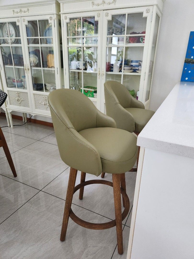 West elm 2025 bar stools swivel