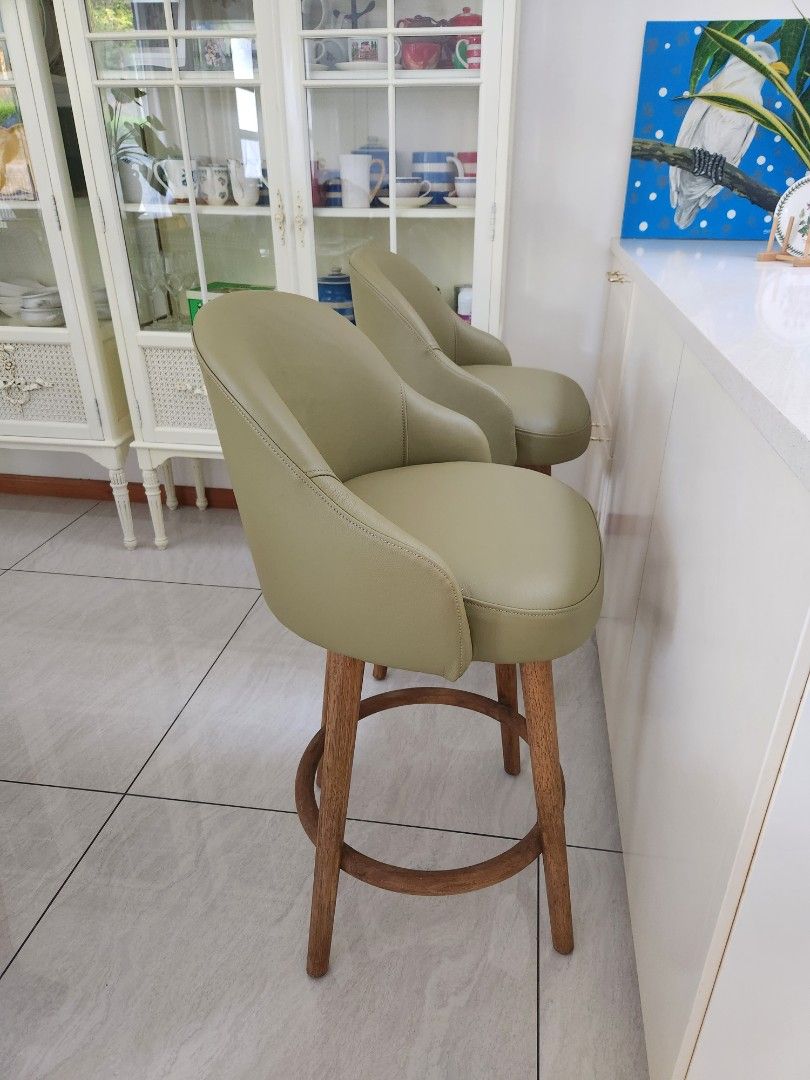 West elm 2025 bar stools swivel