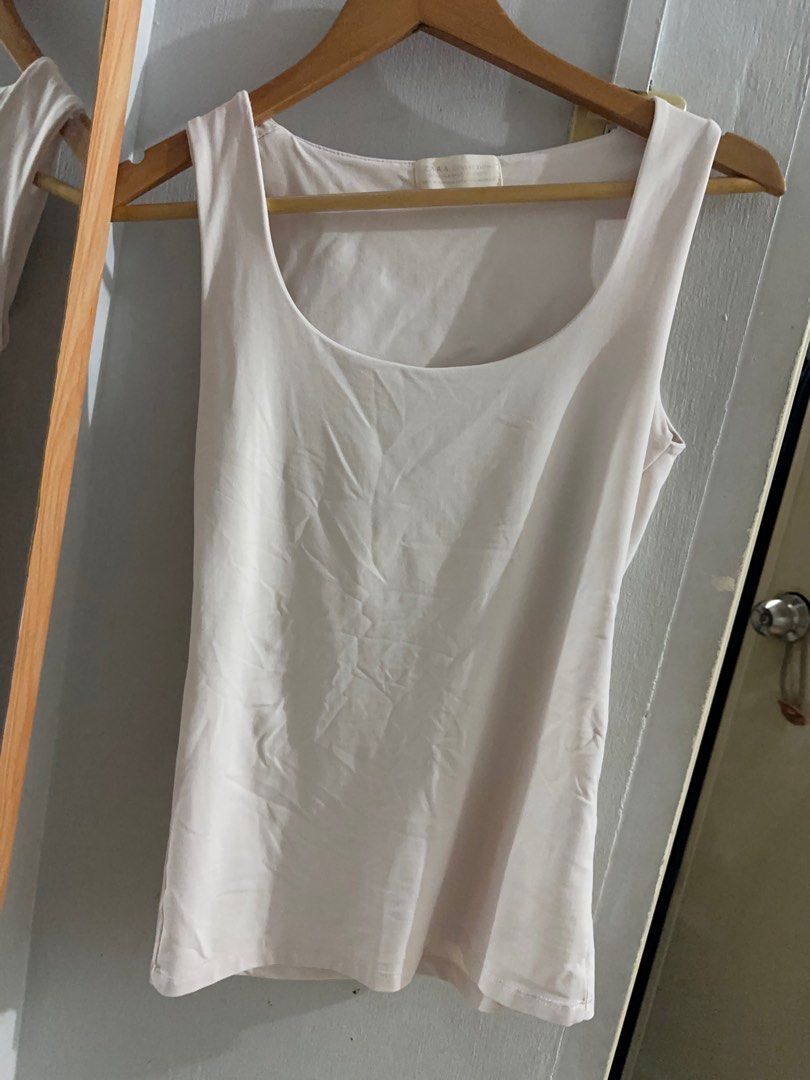 Zara sleeveless (Category: Sleeveless) located in Manila. Submitted by bashabelindaeugenio (Listing ID 1282791085, Image 1). Description: .