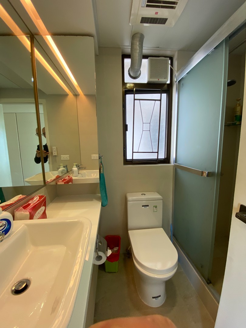 Flat for sale at mid to high level of Block 43, Heng Fa Chuen, no commission required63437654238337113