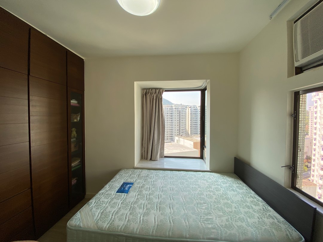 Flat for sale at mid to high level of Block 43, Heng Fa Chuen, no commission required63437654238337112