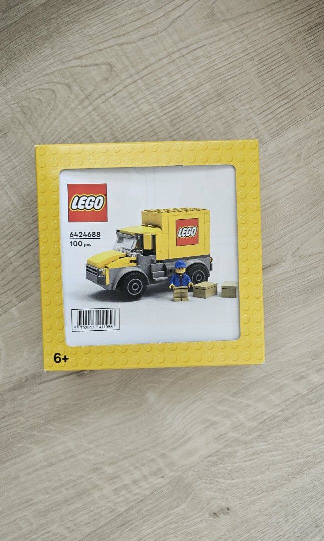 Lego delivery top