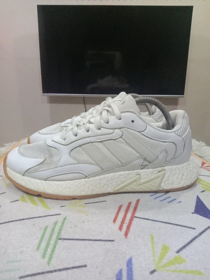 Tresc run white online