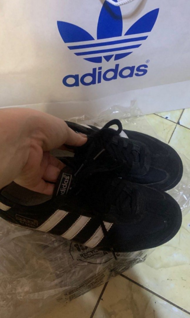 Adidas Dragons, Women's Fashion, Footwear, Sneakers on Carousell