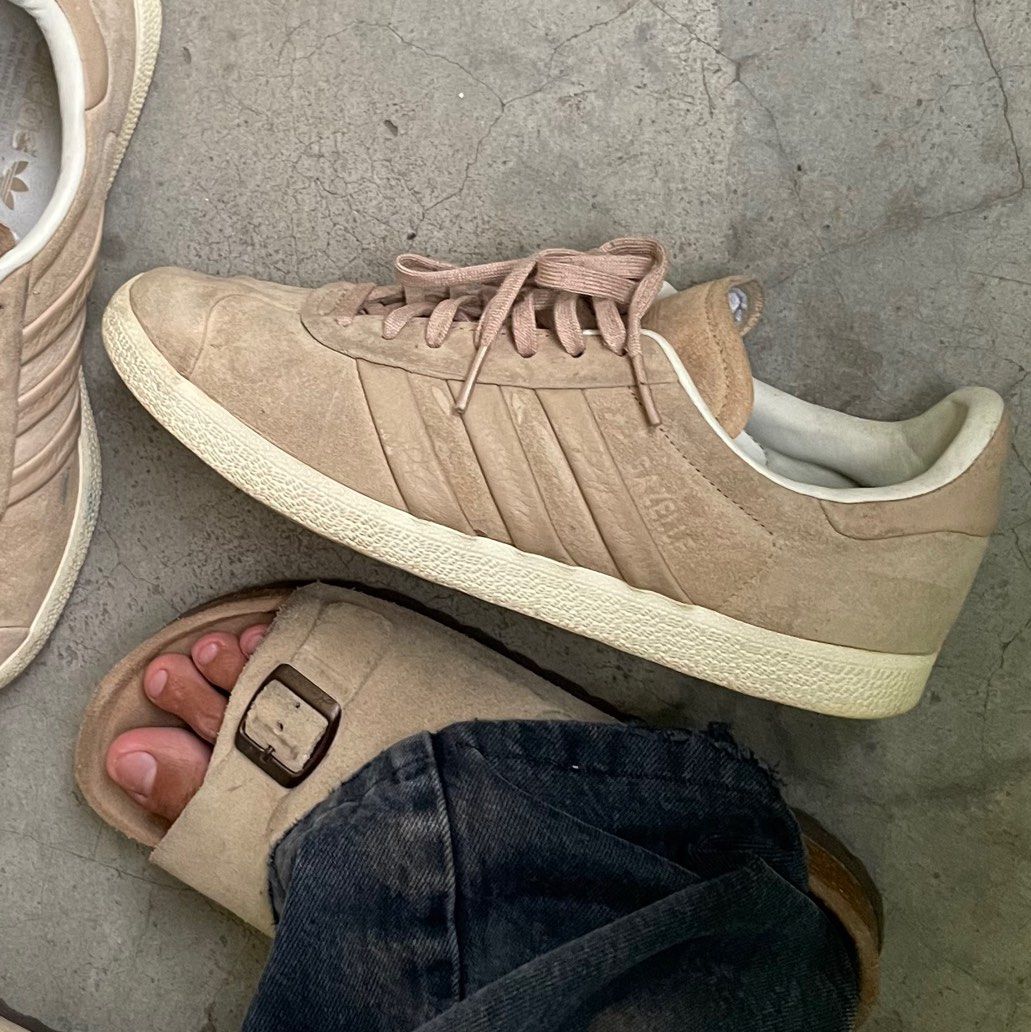 Adidas gazelle s&t on sale