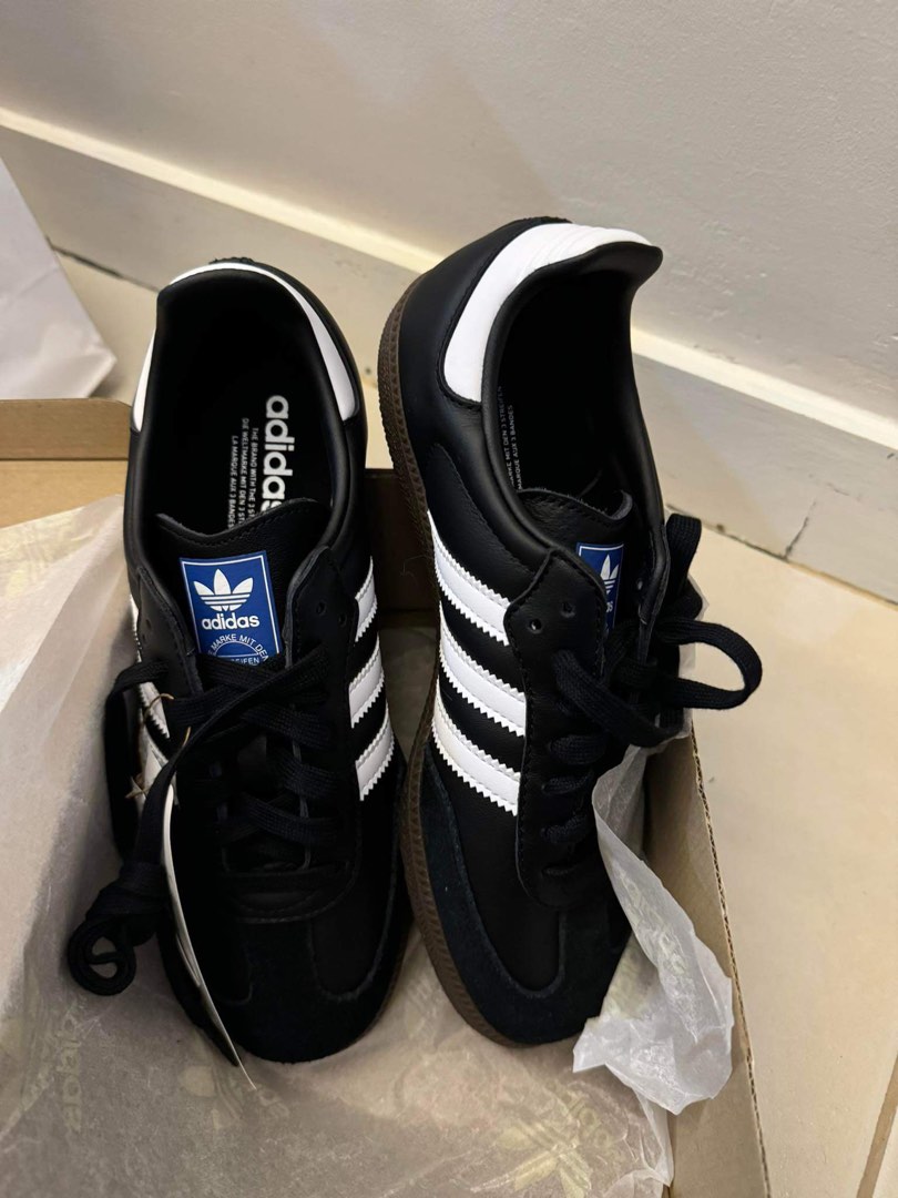 Adidas samba, Men's Fashion, Footwear, Sneakers on Carousell