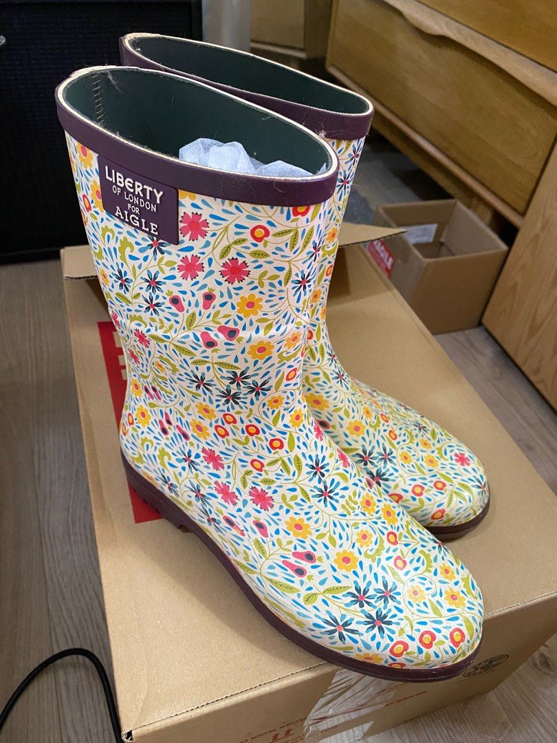 Garden rubber hotsell boots